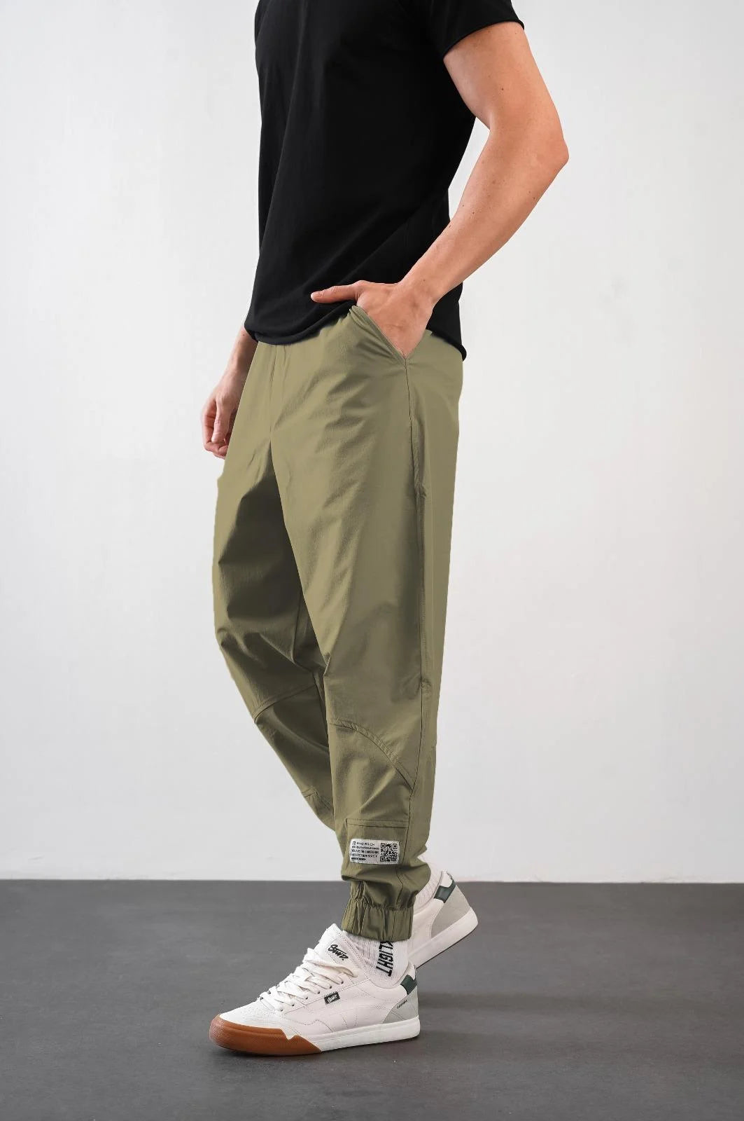 Men's Relax Fit Moulded Elasticated Leg Jogger Trousers