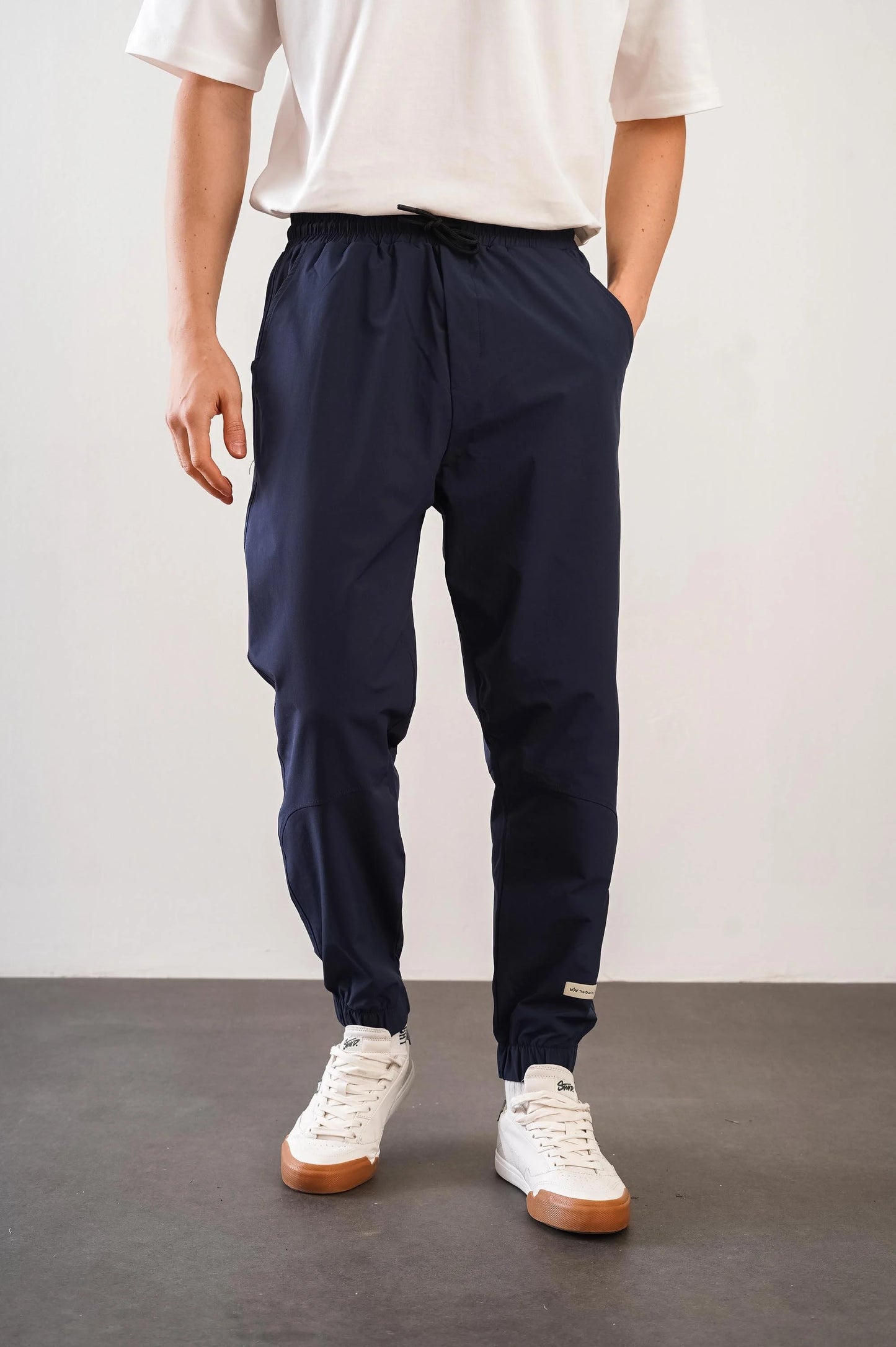 Men's Relax Fit Moulded Elasticated Leg Jogger Trousers