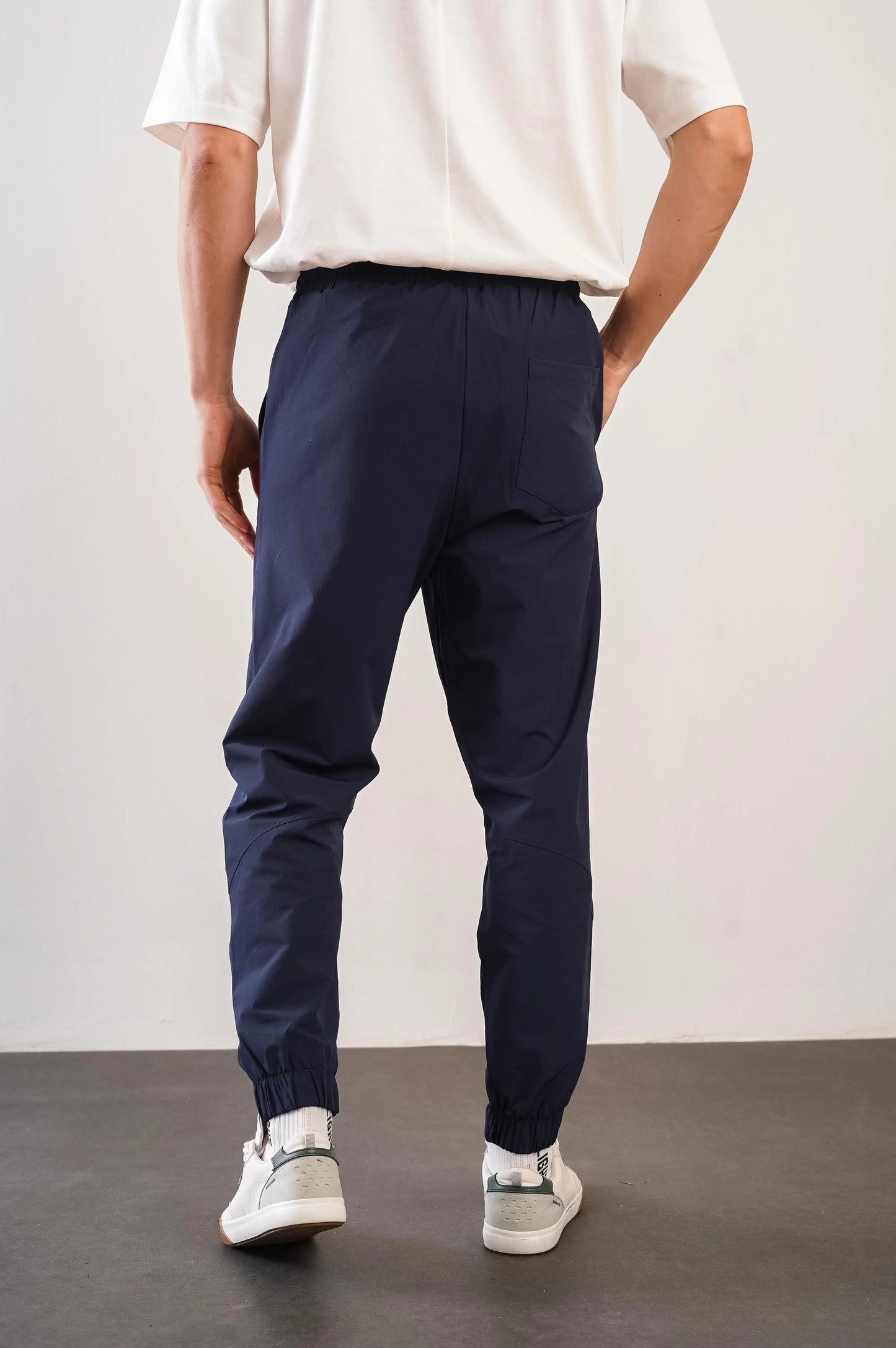 Men's Relax Fit Moulded Elasticated Leg Jogger Trousers