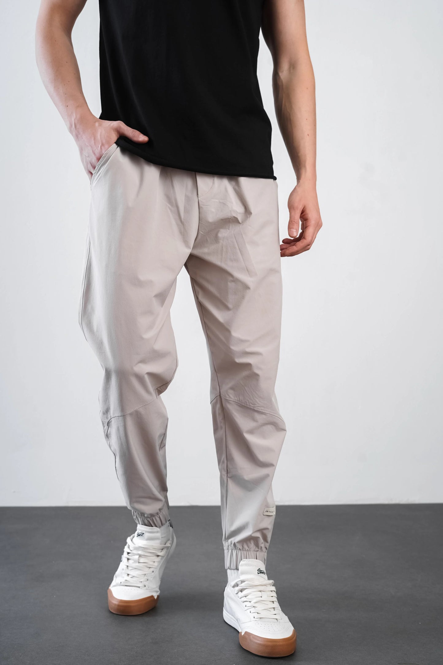 Men's Relax Fit Moulded Elasticated Leg Jogger Trousers