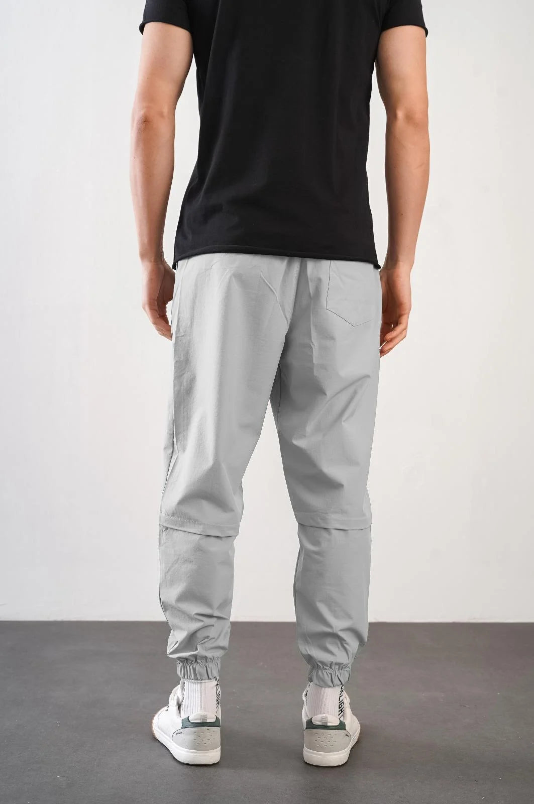 Men's Relax Fit Jogger Trousers with Elasticated Waist and Leg