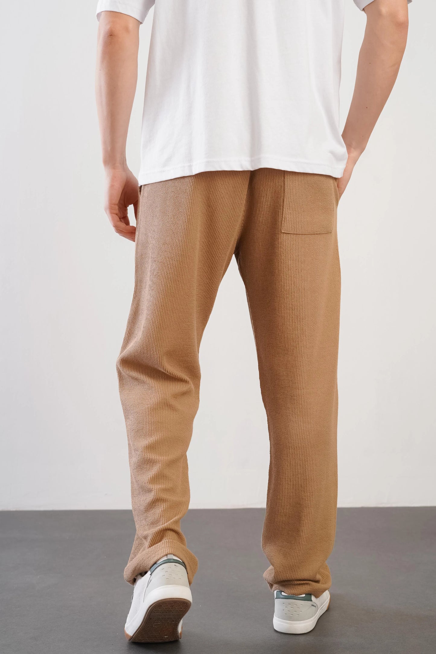 Comfortable Fit Trousers with Elasticated Waist Pockets