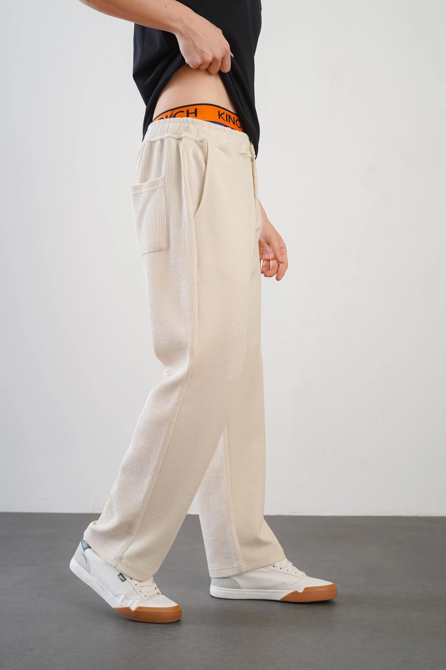 Comfortable Fit Trousers with Elasticated Waist Pockets