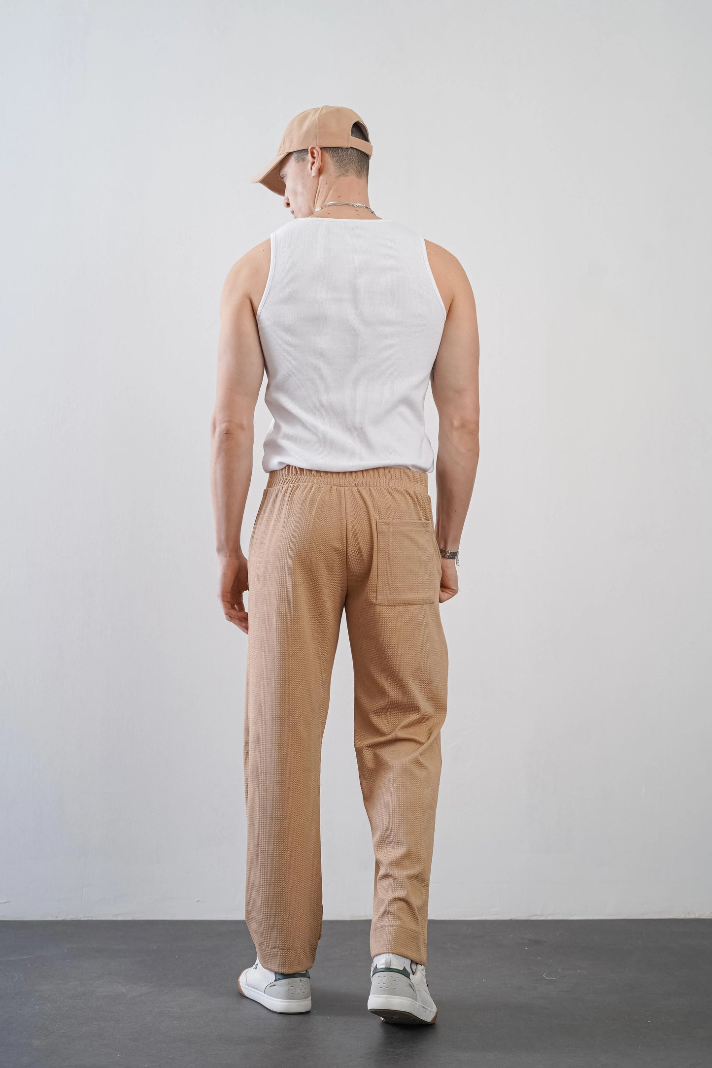 Men's Pleated Wide Leg Relaxed Fit Trousers