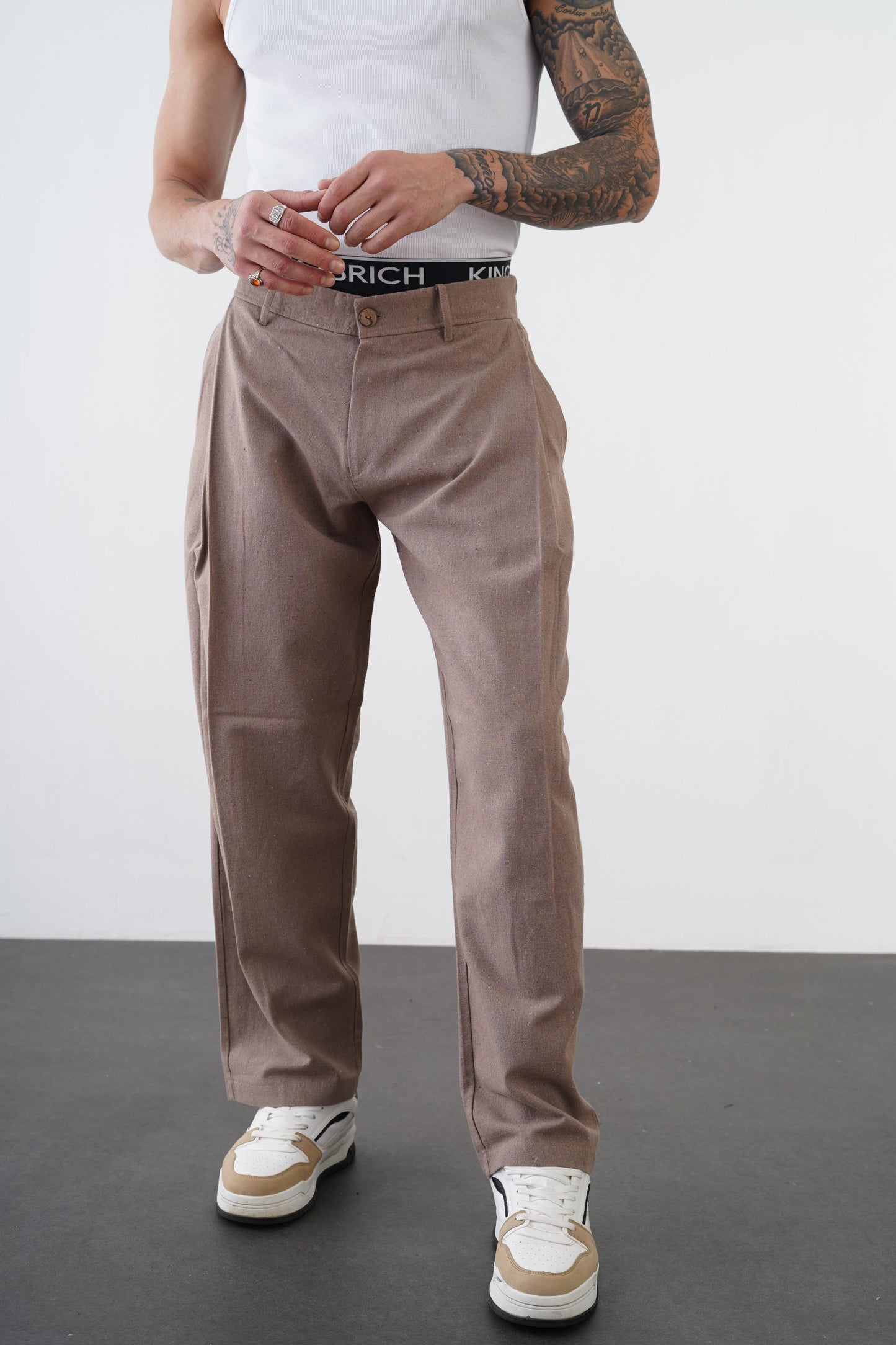 Relaxed Fit Linen Men's Trousers with Elasticated Waist